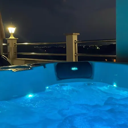Andrijana - Exclusively Yours - Family Getaway With Private Pool *