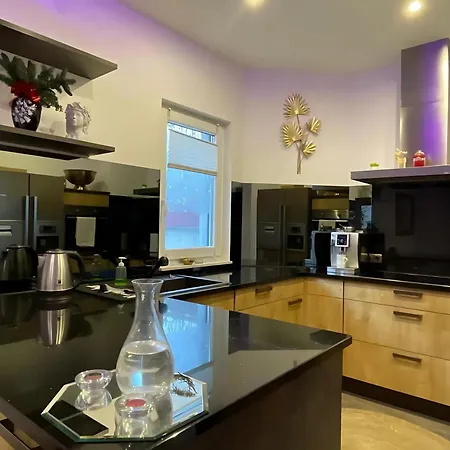 Andrijana - Exclusively Yours - Family Getaway With Private Pool Villa